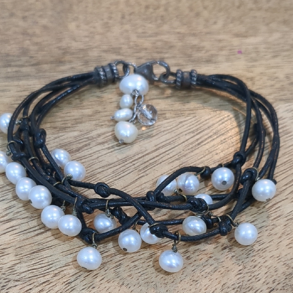 Genuine Pearl Multistrand Leather Bracelet